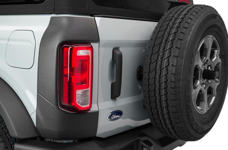 BUSHWACKER Trail Armor Rear Corner 21-   Ford Bronco BUSHWACKER